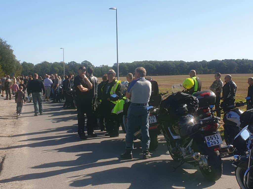 De 196 motorcyklister og deres kværne fyldte en del