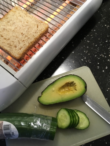 Ingredienser til avocado toast