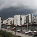 Mørke skyer over Odense havn