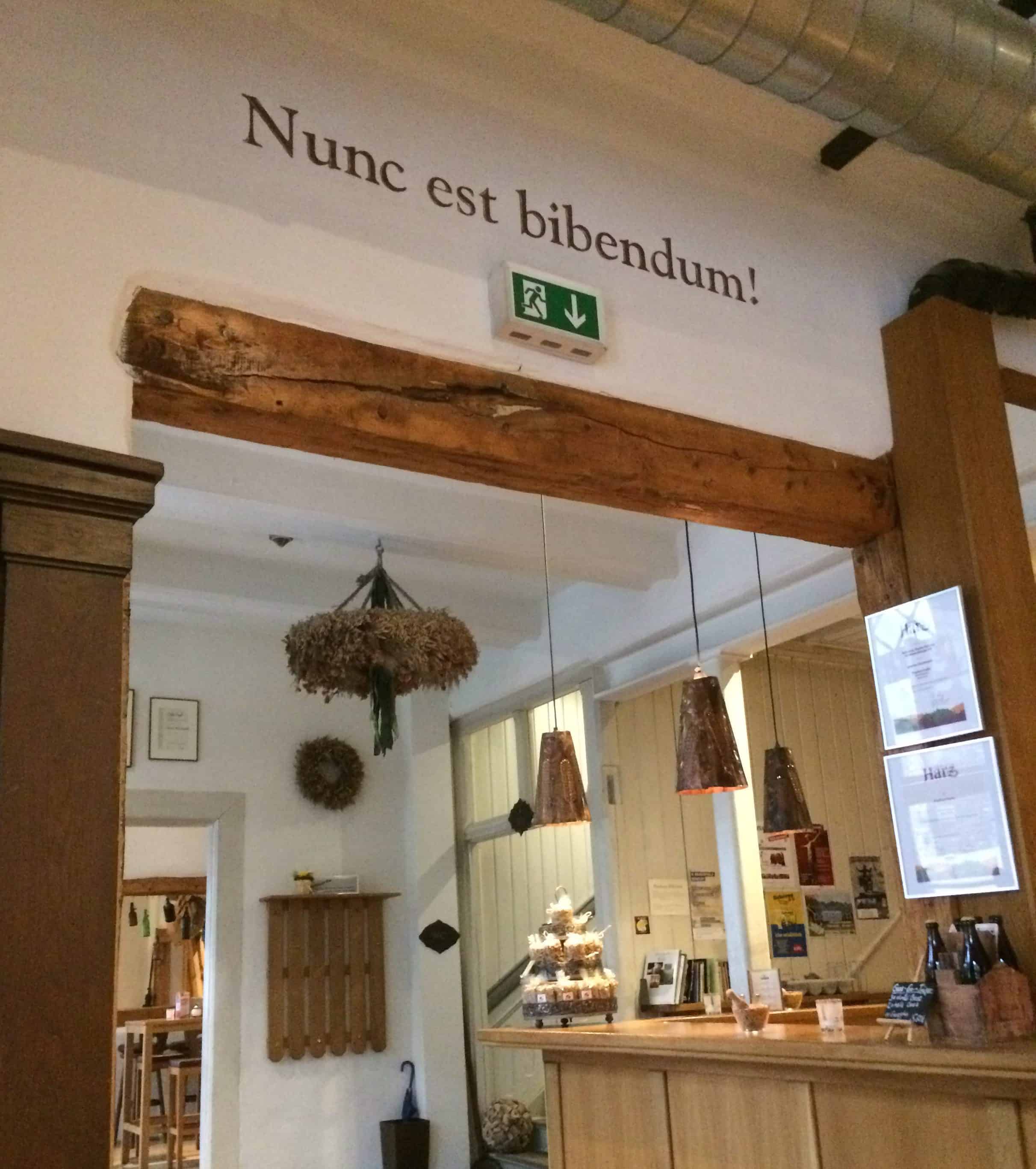 Brauhaus motto: Nunc est bibendum